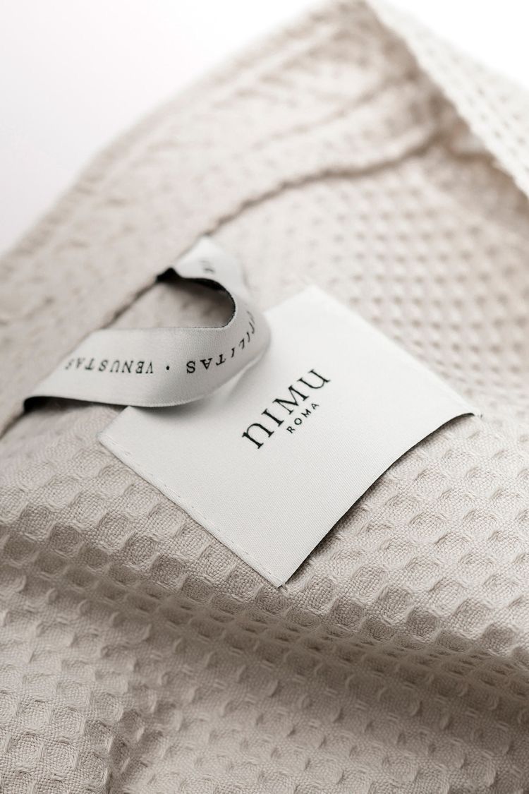 14 Linen Closet Ideas Inside The Bathroom - 11. Stylish Linen Labels 1